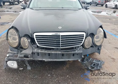 2003 Mercedes-Benz E 500 z USA, uszkodzony, nr VIN WDBUF70JX3A173328